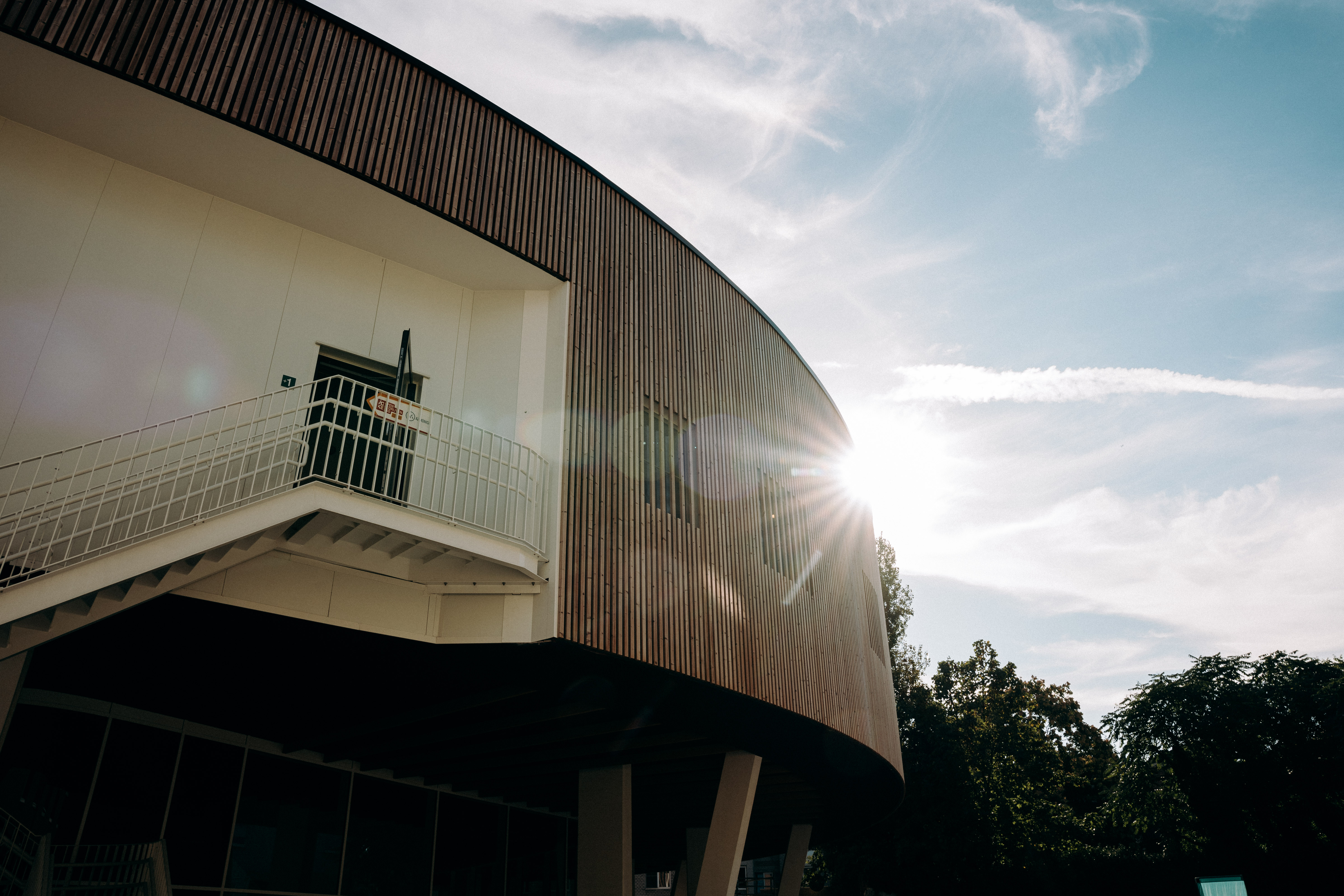 Buitenkant gebouw focused clinic campus Antwerpen AZ Monica